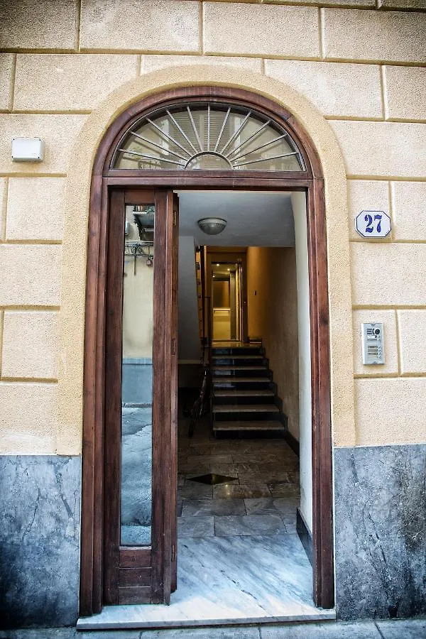 Sol&Luna 1909 Tourist Location In Old Town Palerme Appartement